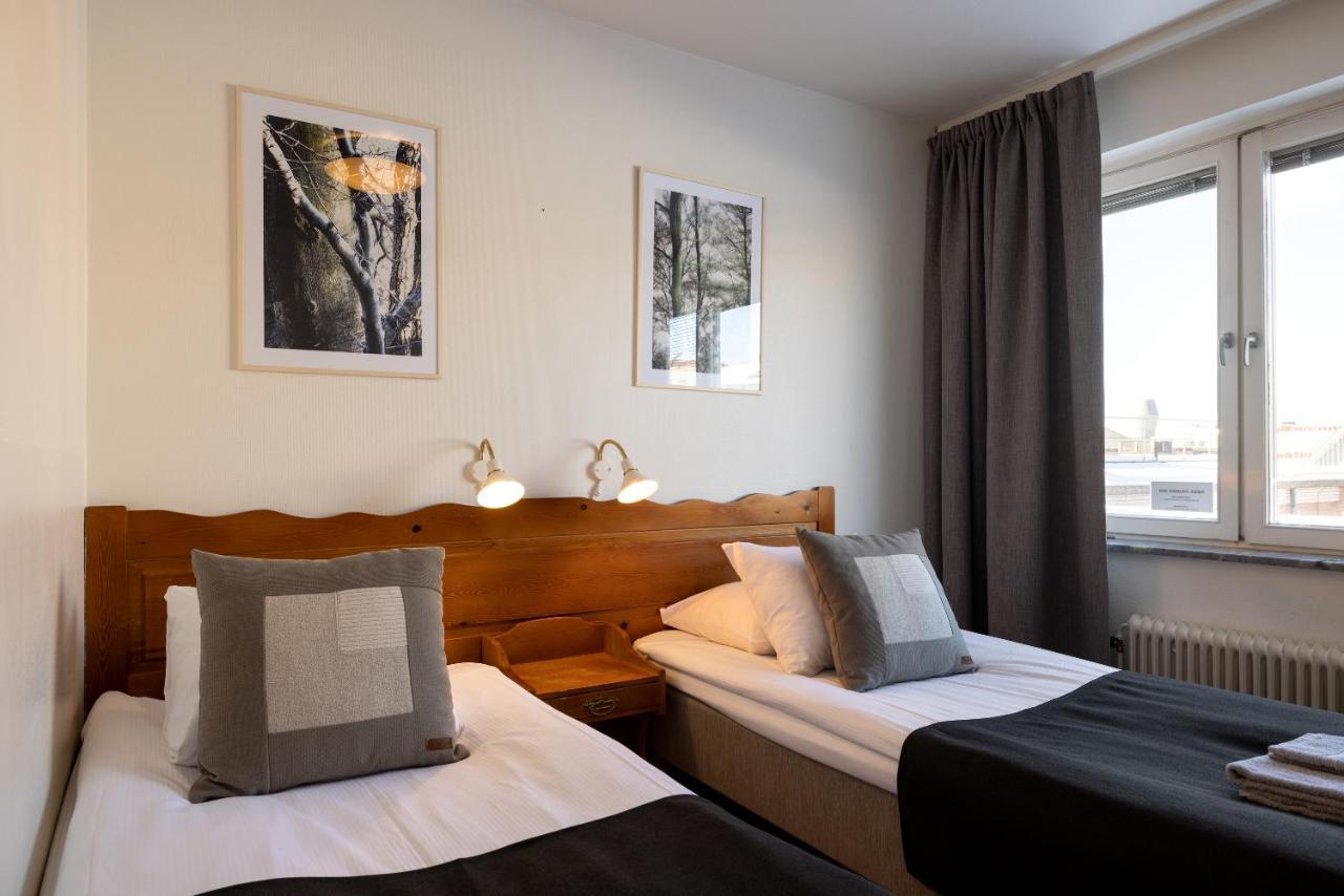 Hotel Bishops Arms Mora Dış mekan fotoğraf