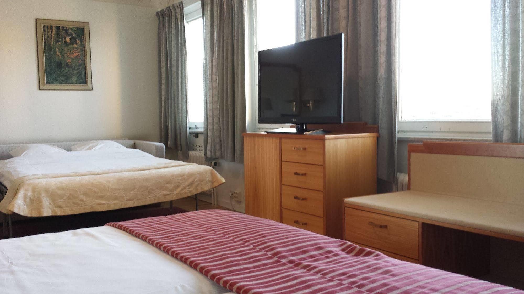 Hotel Bishops Arms Mora Dış mekan fotoğraf